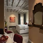 Palazzo Caruso Rom
