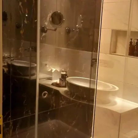 Palazzo Caruso 4* Rome