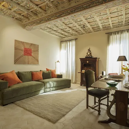 מלון Palazzo Caruso