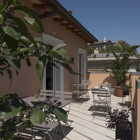 Palazzo Caruso 4* Rom