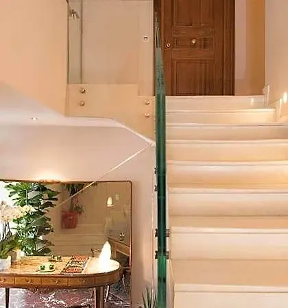 Hotell Palazzo Caruso 4*