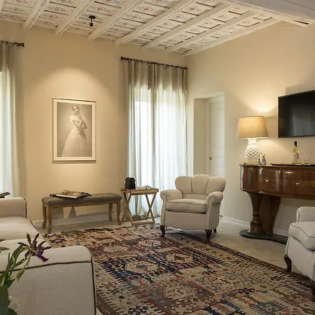 Palazzo Caruso Rome