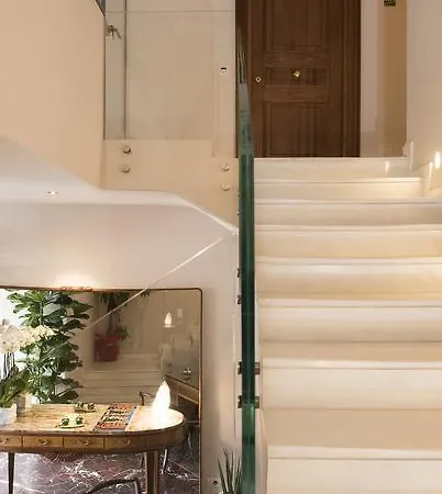 Palazzo Caruso 4* Rome